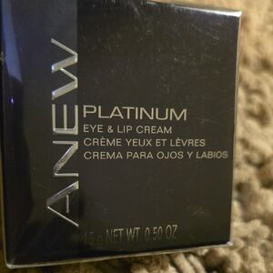New‎ Anew Platinum Eye & Lip Cream